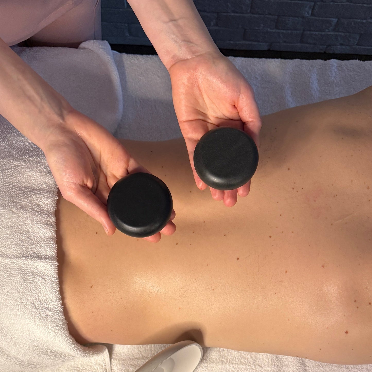 STONE | Podgrzewane kamienie do masażu